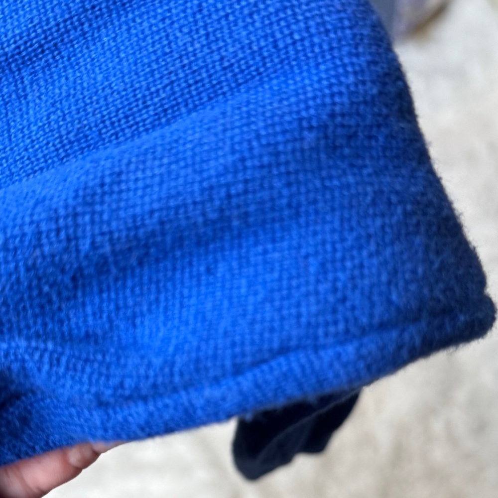 Men's Nautica Sweater - Picture 8 of 8
